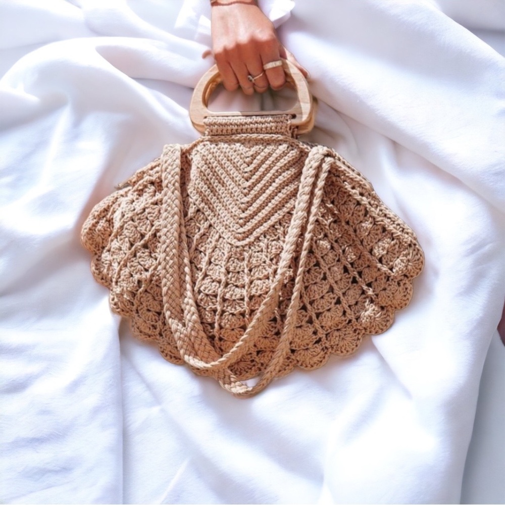 Light Brown Vintage Style Crochet Handbag